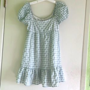 Full tilt green and white dress woman’s XS
